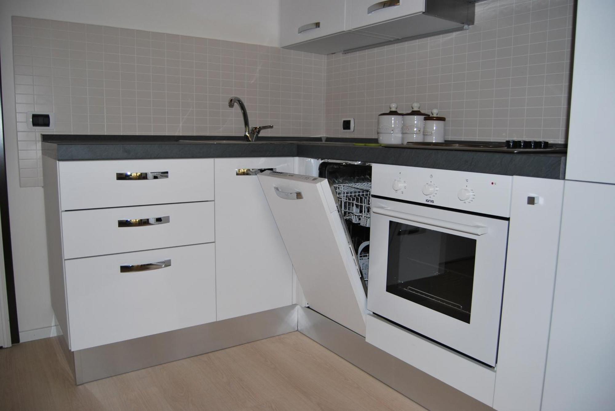 Residenza Finestra Sul Parco Appartement Comano Terme Kamer foto